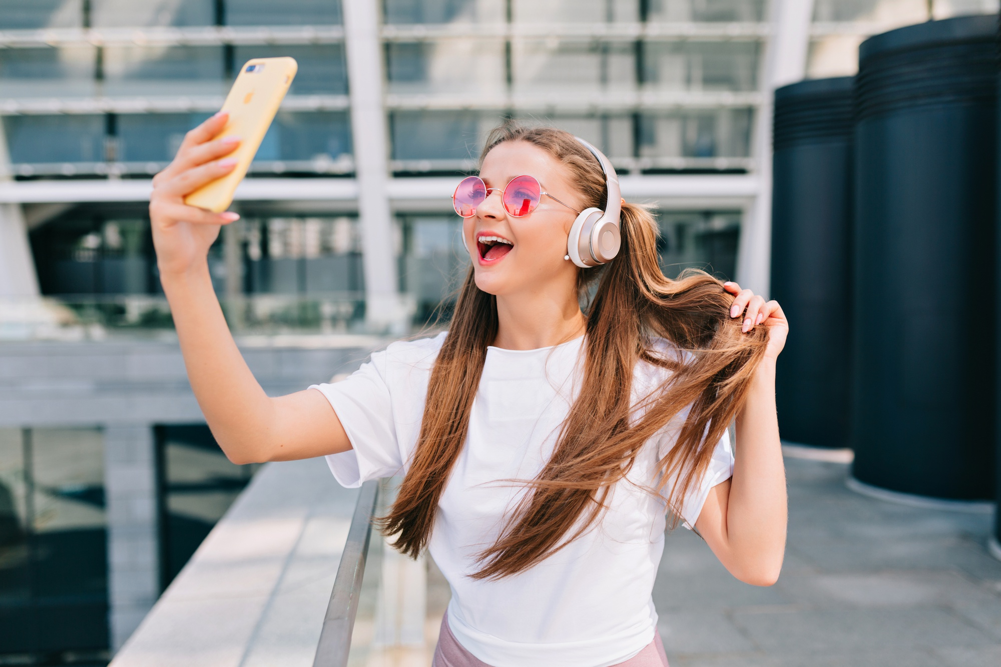 Dampak TikTok terhadap tren musik global